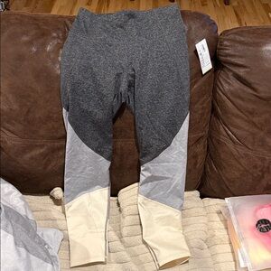 Old Navy Charcoal and Beige Leggings